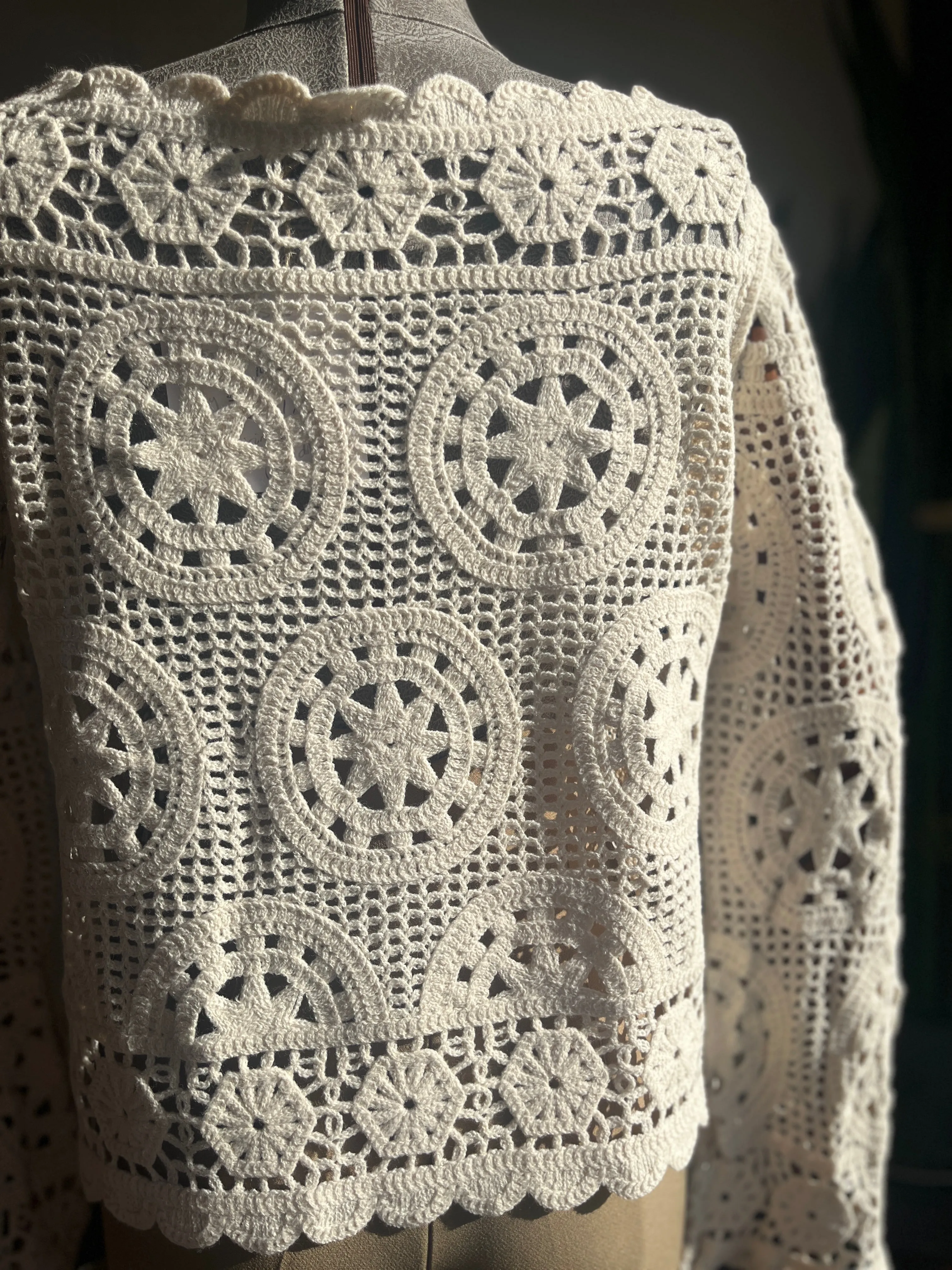 Boho Style Crochet Blouse with Flared Sleeves and Ethnic Patterns – Open Beige Top