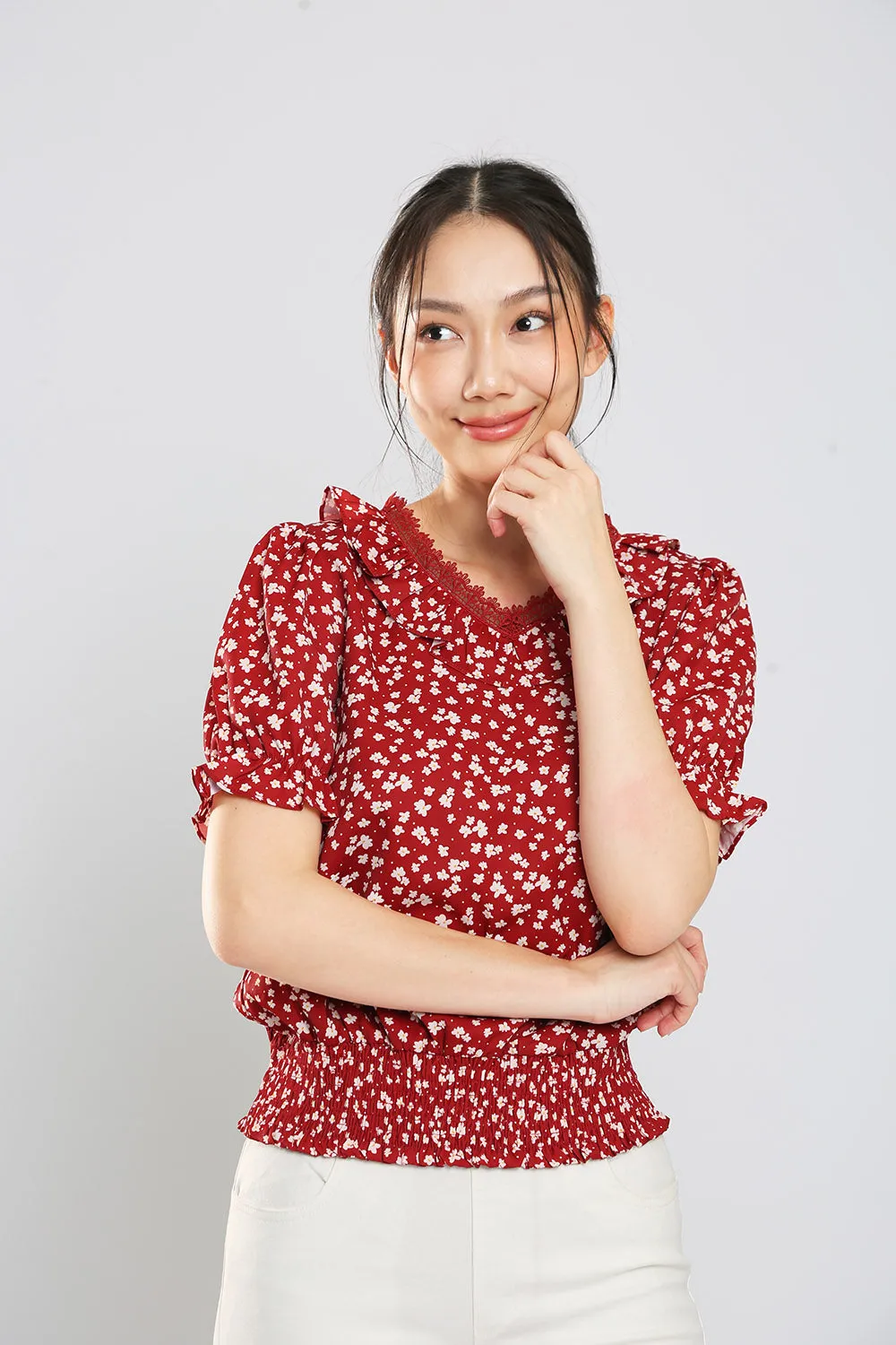 Cerie Blouse in Red Floral