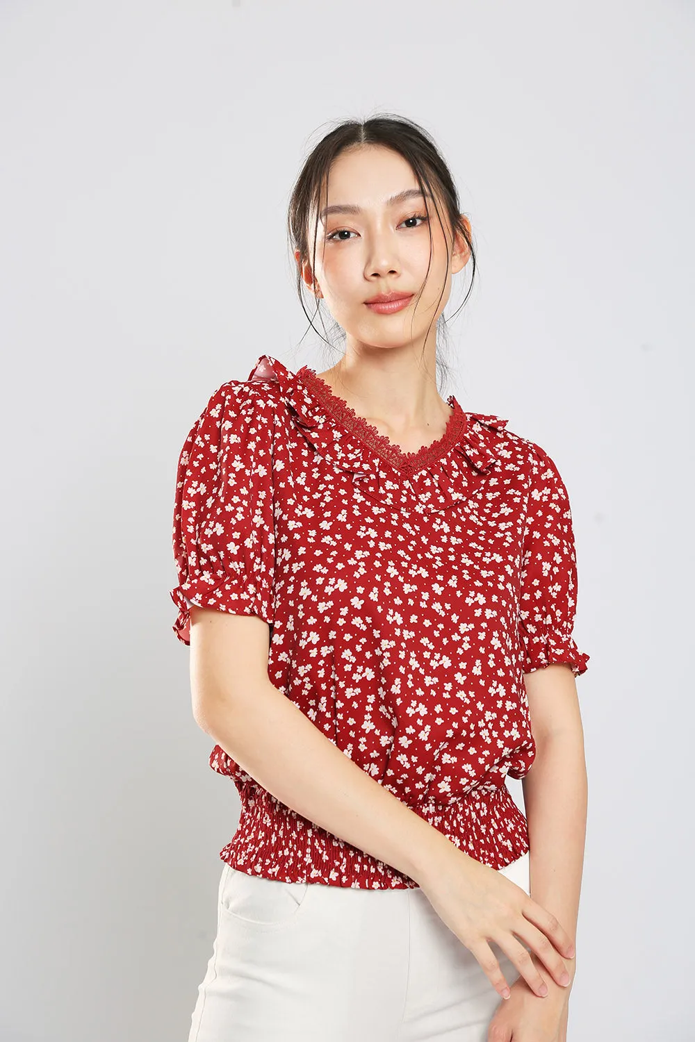 Cerie Blouse in Red Floral