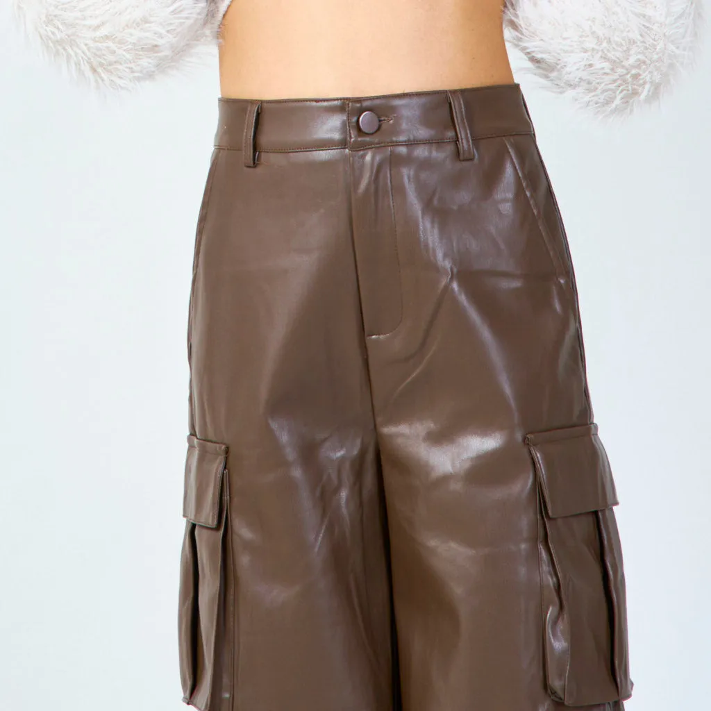 Sleek cargo pants with multiple pockets wholesale
