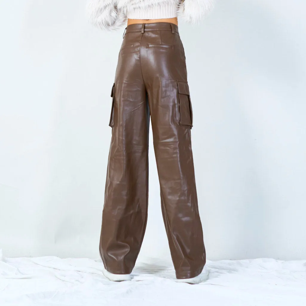 Sleek cargo pants with multiple pockets wholesale