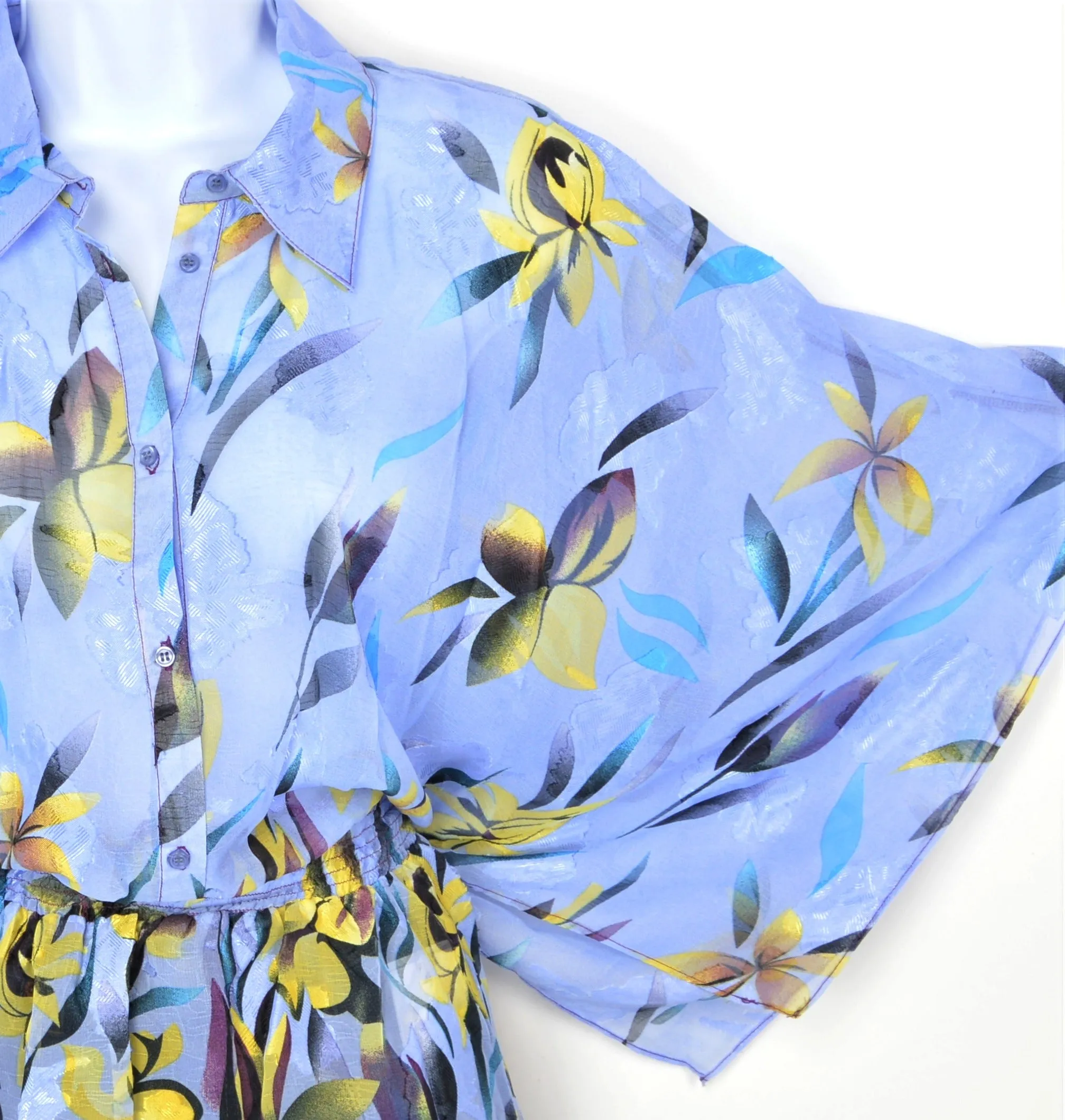 Vertigo Women's Floral Print Smocked Waist Kimono Sleeve Button Front Chiffon Blouse