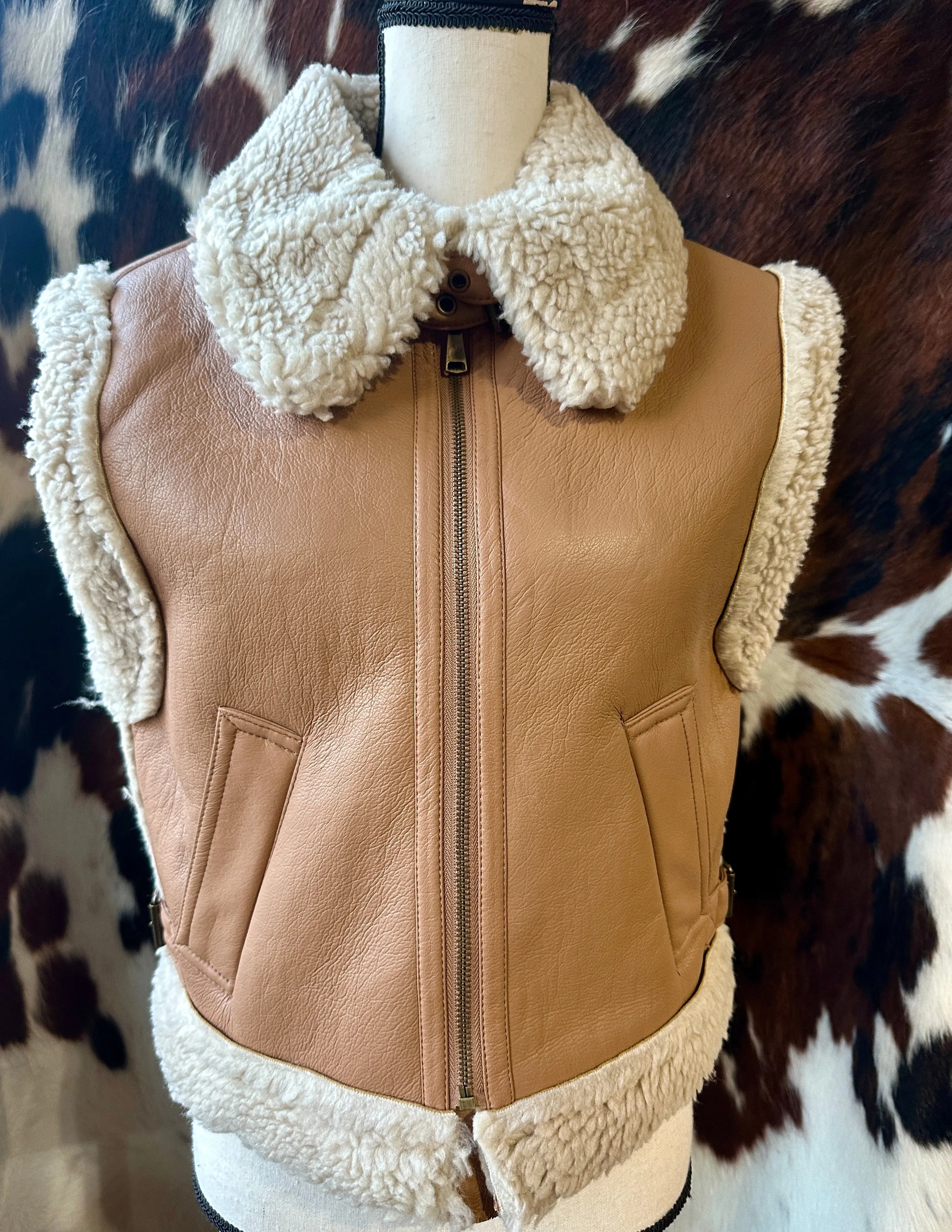 Wallen Faux Leather Shearling Vest ✙ON SALE NOW ✙