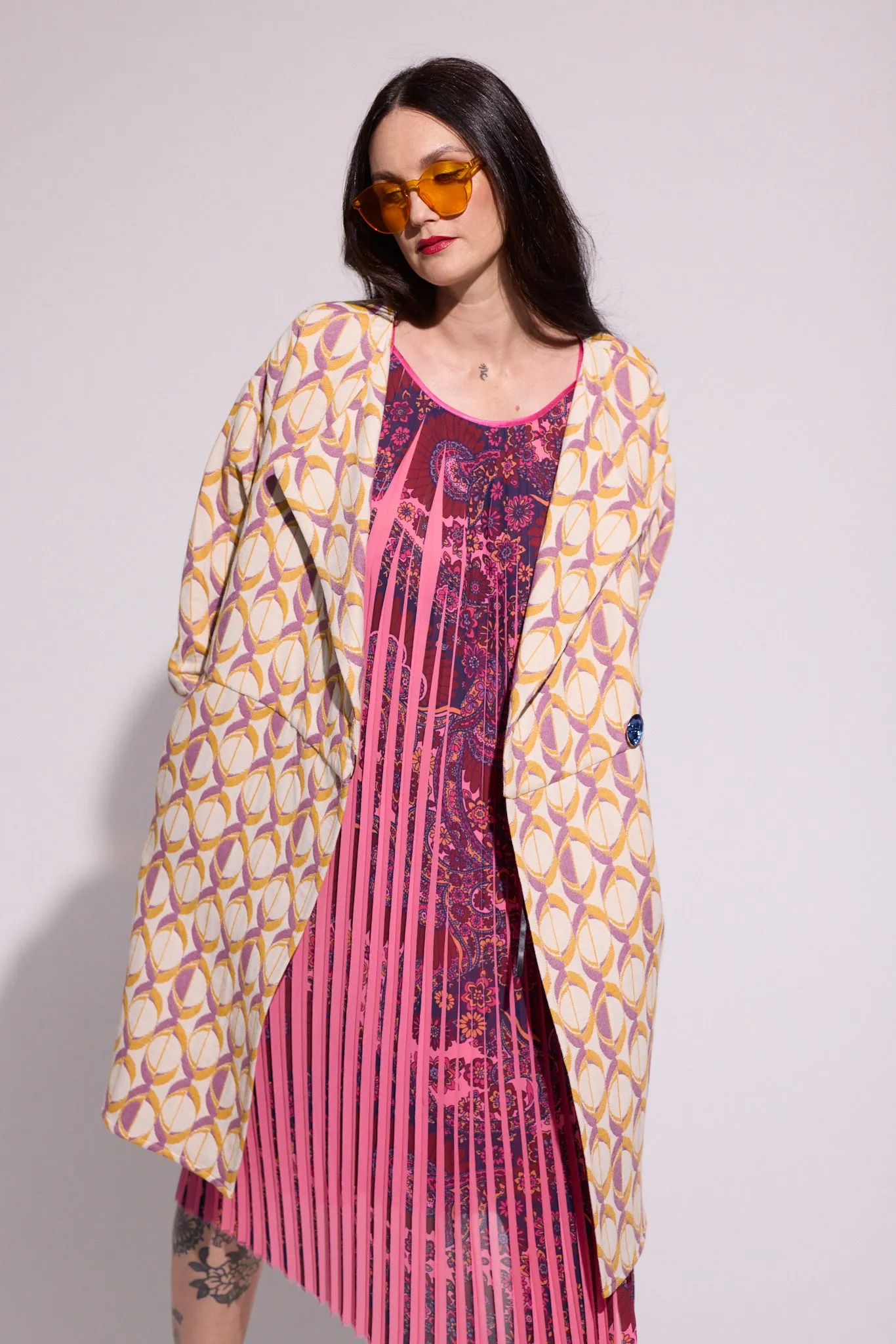 WORLD 5591 Pharaoh Coat Cream Magenta Orange Geometric